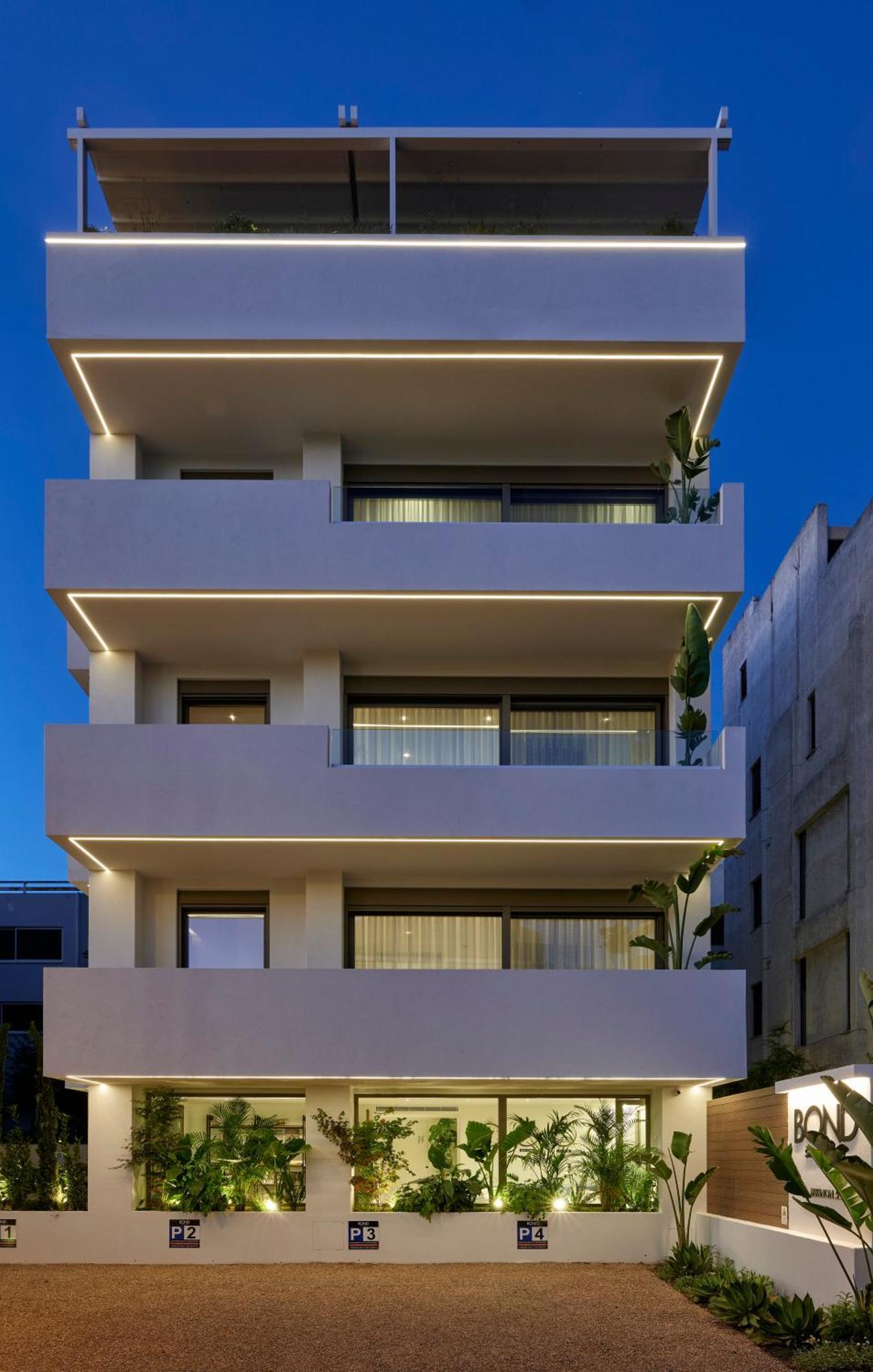 Bond Smart Living Suites Атина Екстериор снимка