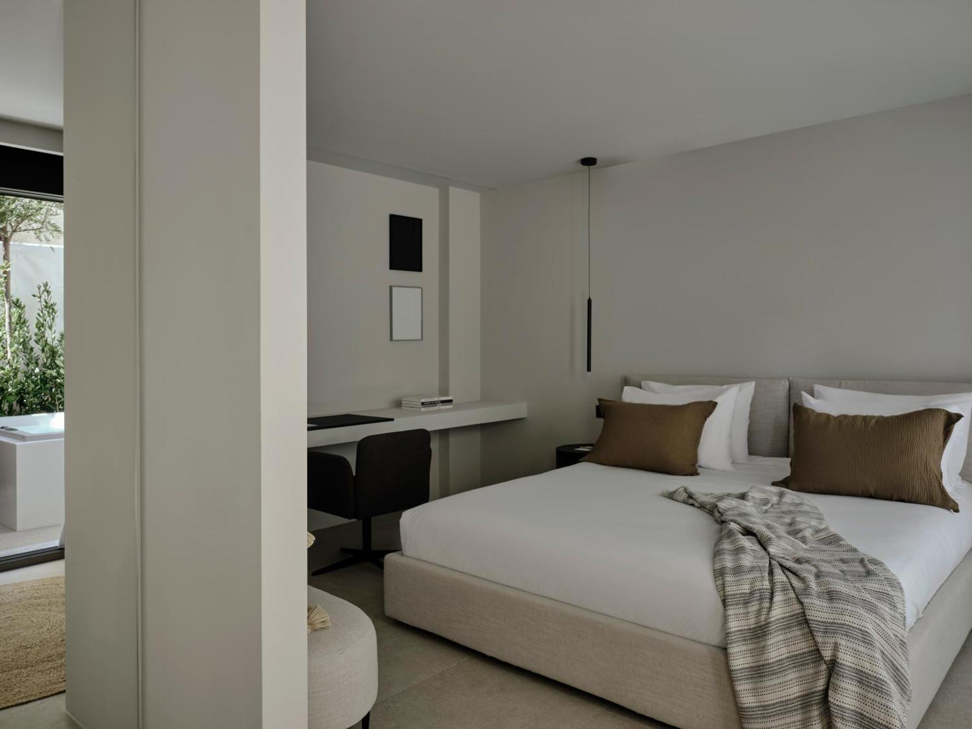 Bond Smart Living Suites Атина Екстериор снимка