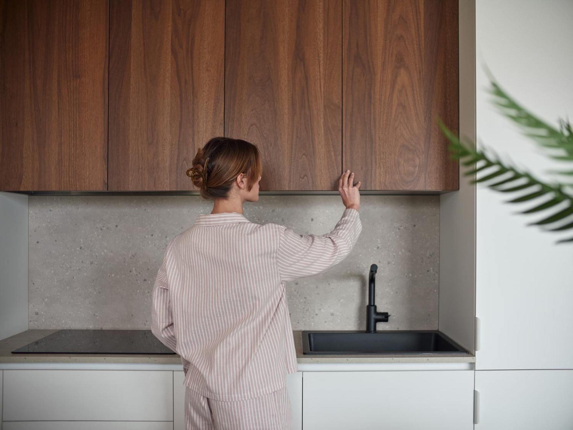 Bond Smart Living Suites Атина Екстериор снимка